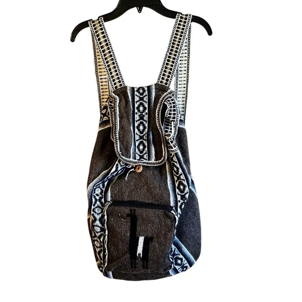 Alpac hair backpack peru